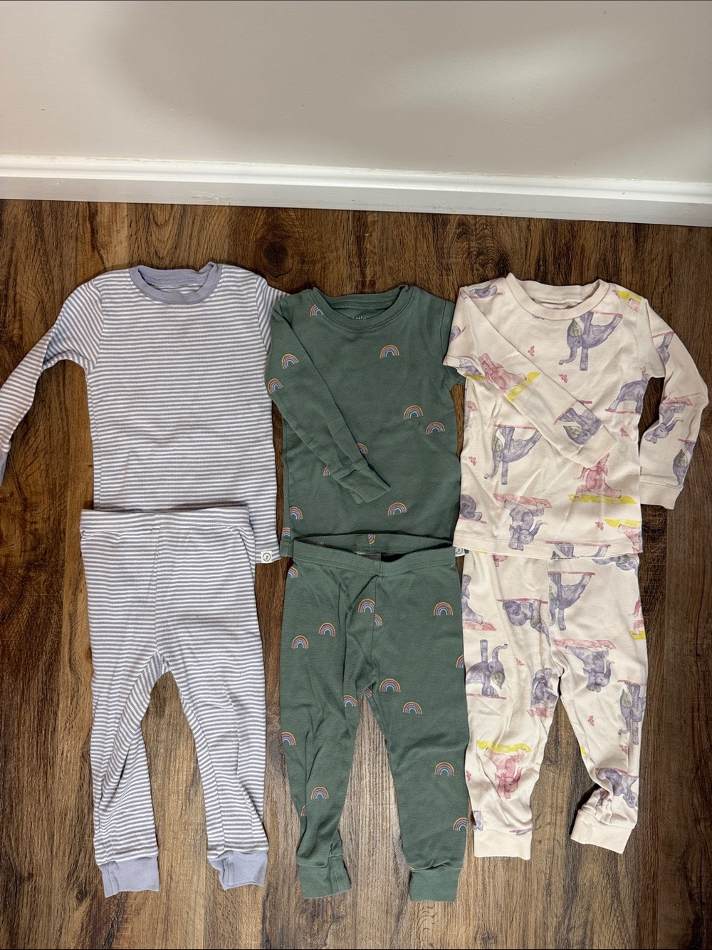 Toddler Girls 100% Organic Cotton Printed Pajamas Sets (3) Pink, Purple, Green